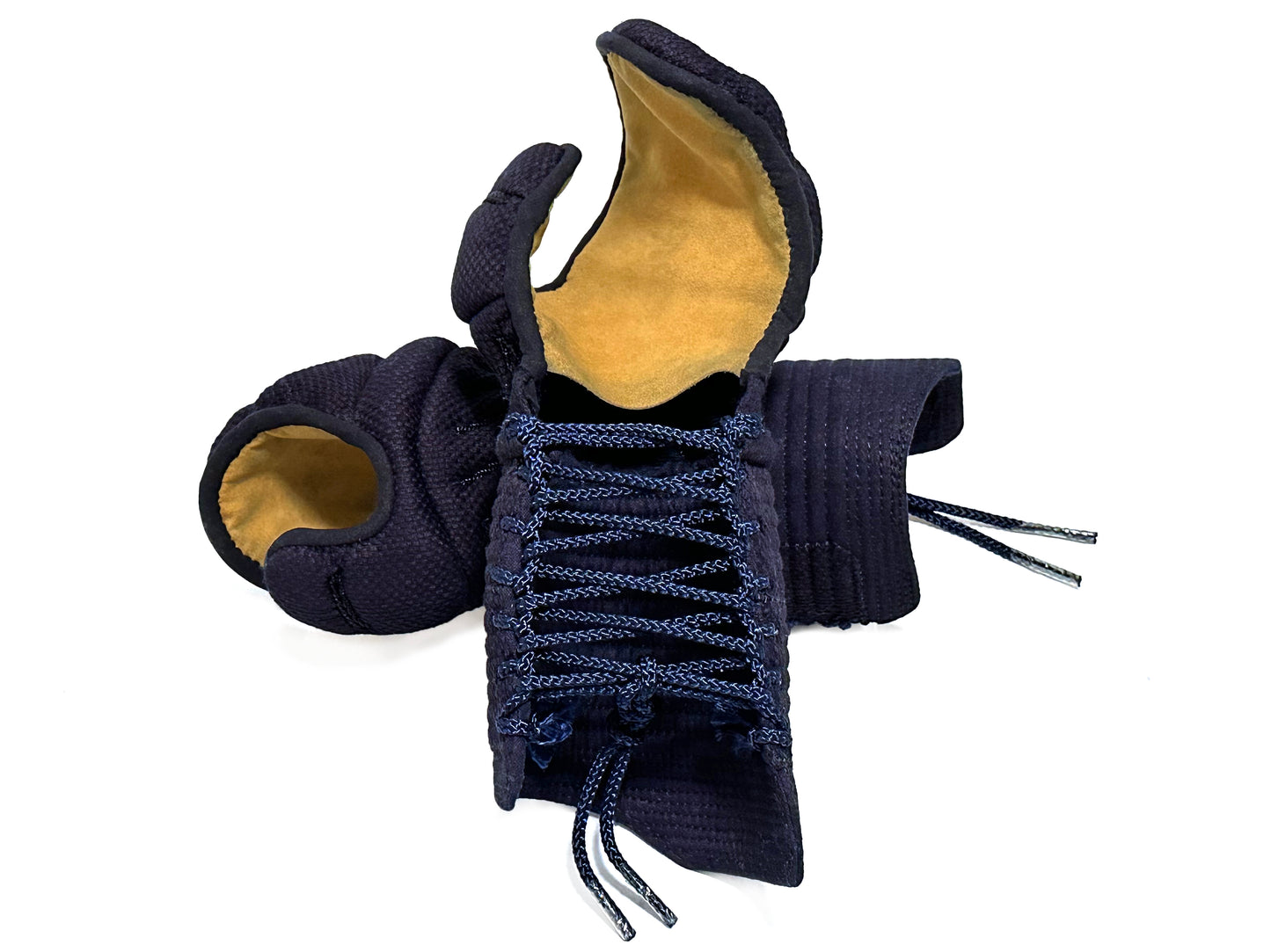 CA Budogu PEARL: Lightweight Jissengata Style Kote