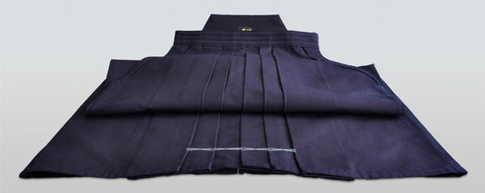 'BUSHUICHI' Black Label: Premium Quality '40 KAN' Hakama