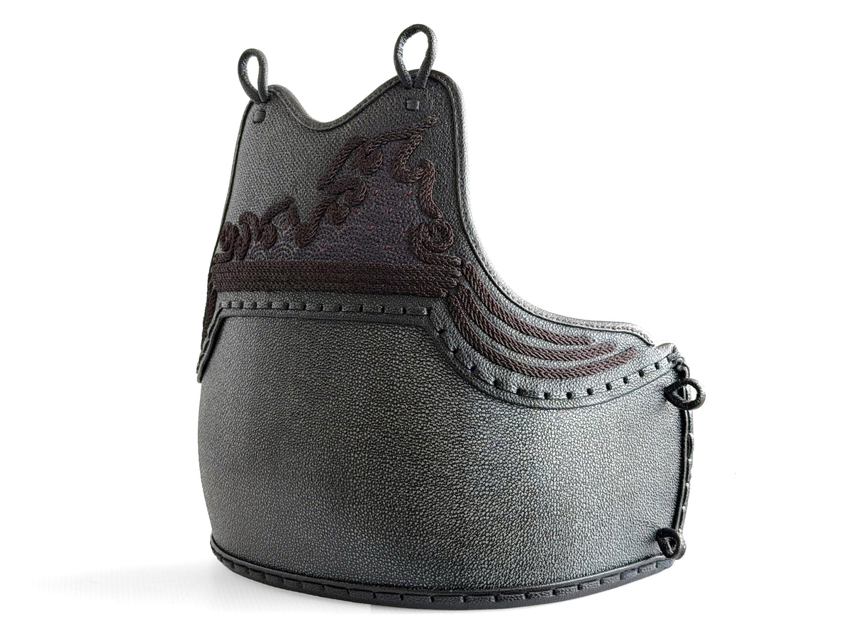 OUTLET: Black Embossed Do