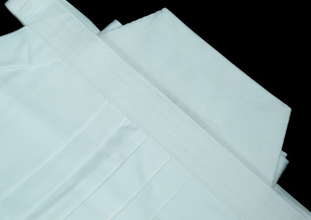 #7000 Lightweight Bleached-White Cotton Hakama